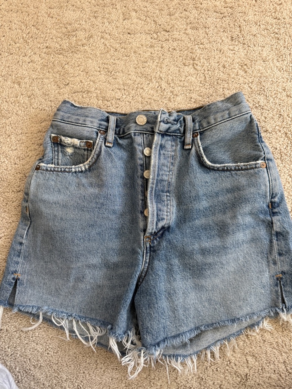 Agolde Light Blue High-Rise denim short in excellent condition!
